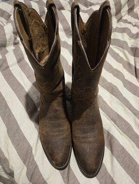 Ariat Brown Western Cowboy Boots